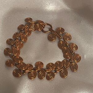 Artisan Coiled Copper Wire Egyptian Style Bracelet Hook to Clasp 7 Inch‎ Modern